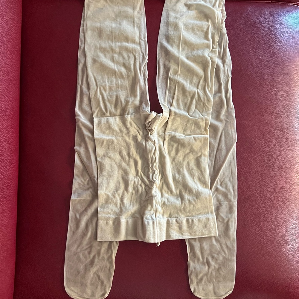 Elegant Cream Women's tights